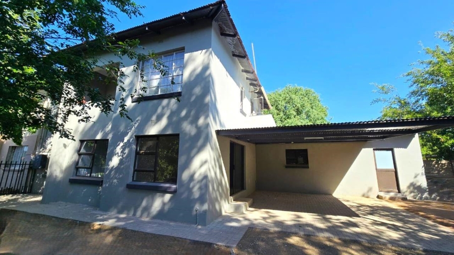 4 Bedroom Property for Sale in Wilgehof Free State